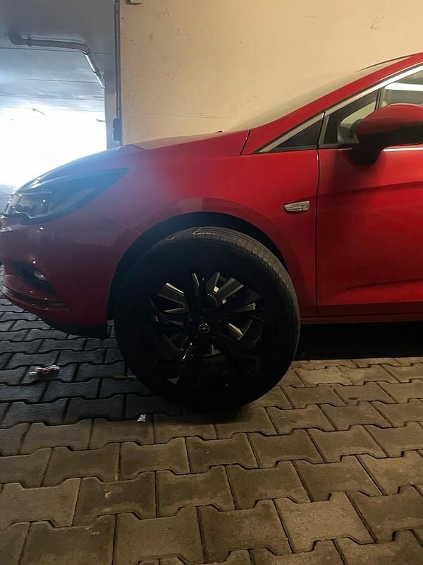 Gebraucht Opel Astra 200 PS (147 kW) 2017 Rot Kombi