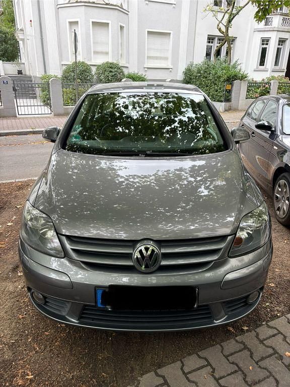 Grau Gebraucht 2006 VW Golf Plus Goal Van / Kleinbus | 2.450 € (Fairer Preis) - Bild 1/4
