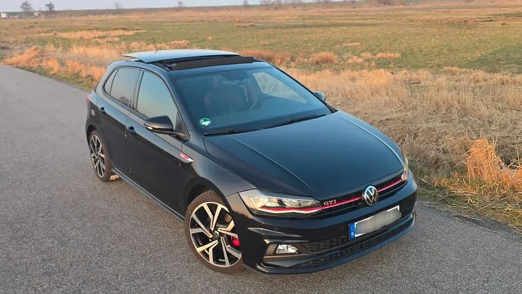 Gebraucht VW Polo Beats 207 PS (152 kW) 2021 Schwarz Kleinwagen