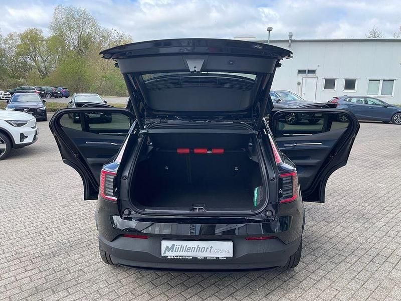 Neu Volvo EX30 Plus 200 kW (272 PS) 2026 Schwarz SUV