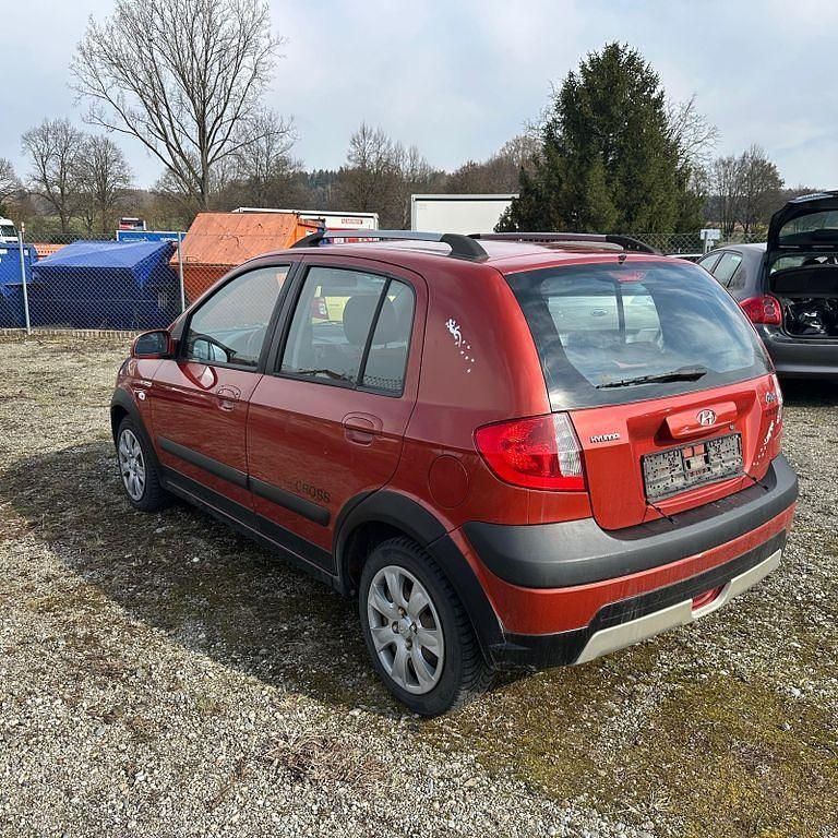 Gebraucht Hyundai Getz 97 PS (71 kW) 2006 Rot Kleinwagen