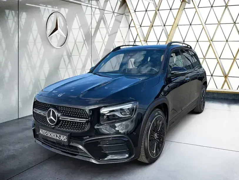 Gebraucht Mercedes GLB200 AMG 150 PS (110 kW) 2025 Schwarz SUV