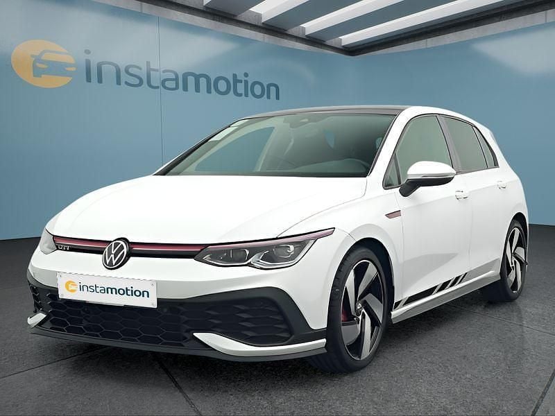 Weiß Gebraucht 2022 VW Golf VIII GTI Kleinwagen | 32.499 € (Guter Preis) - Bild 1/4