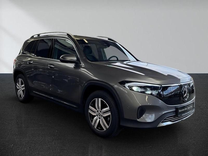 Gebraucht Mercedes EQB300 Advanced Plus 167 kW (228 PS) 2024 Grau SUV