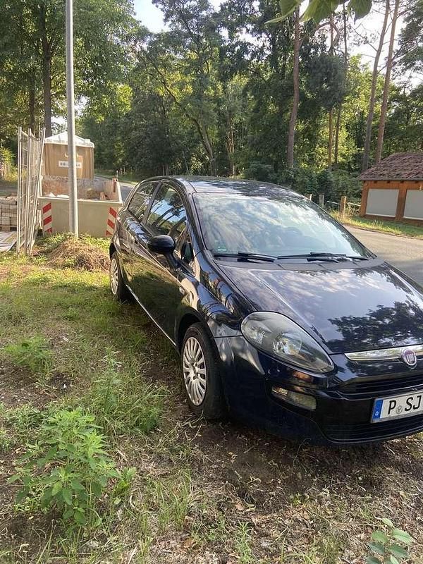 Gebraucht 2011 Fiat Punto Evo Kleinwagen | 1.500 € (Fairer Preis) - Bild 1/4
