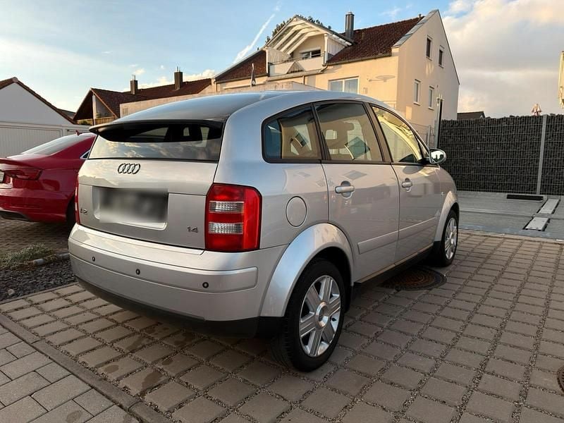 Gebraucht Audi A2 75 PS (55 kW) 2003 Silber Kleinwagen