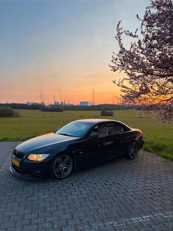 Gebraucht BMW 335 Cabriolet Shadowline 306 PS (225 kW) 2010 Schwarz Cabrio