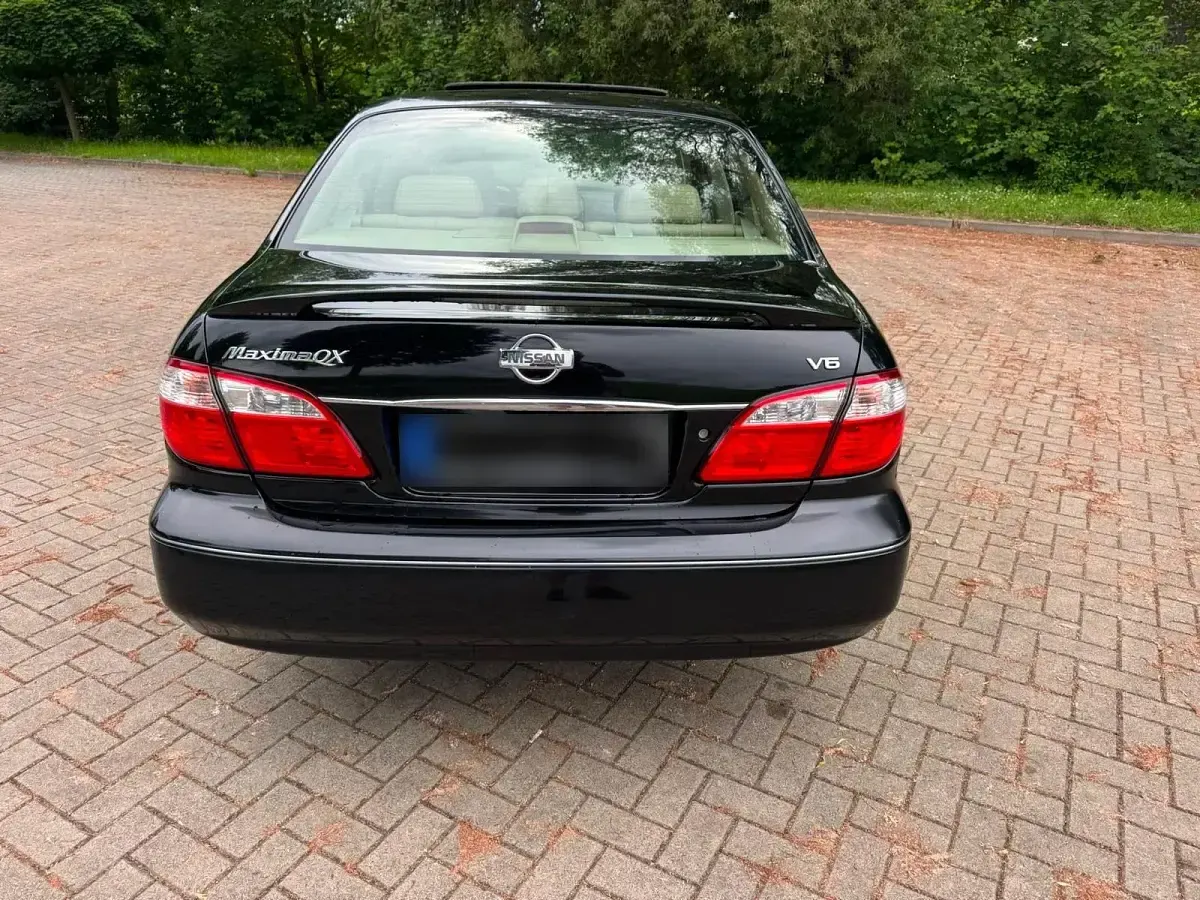 Gebraucht Nissan Maxima 140 PS (102 kW) 2002 Schwarz Limousine