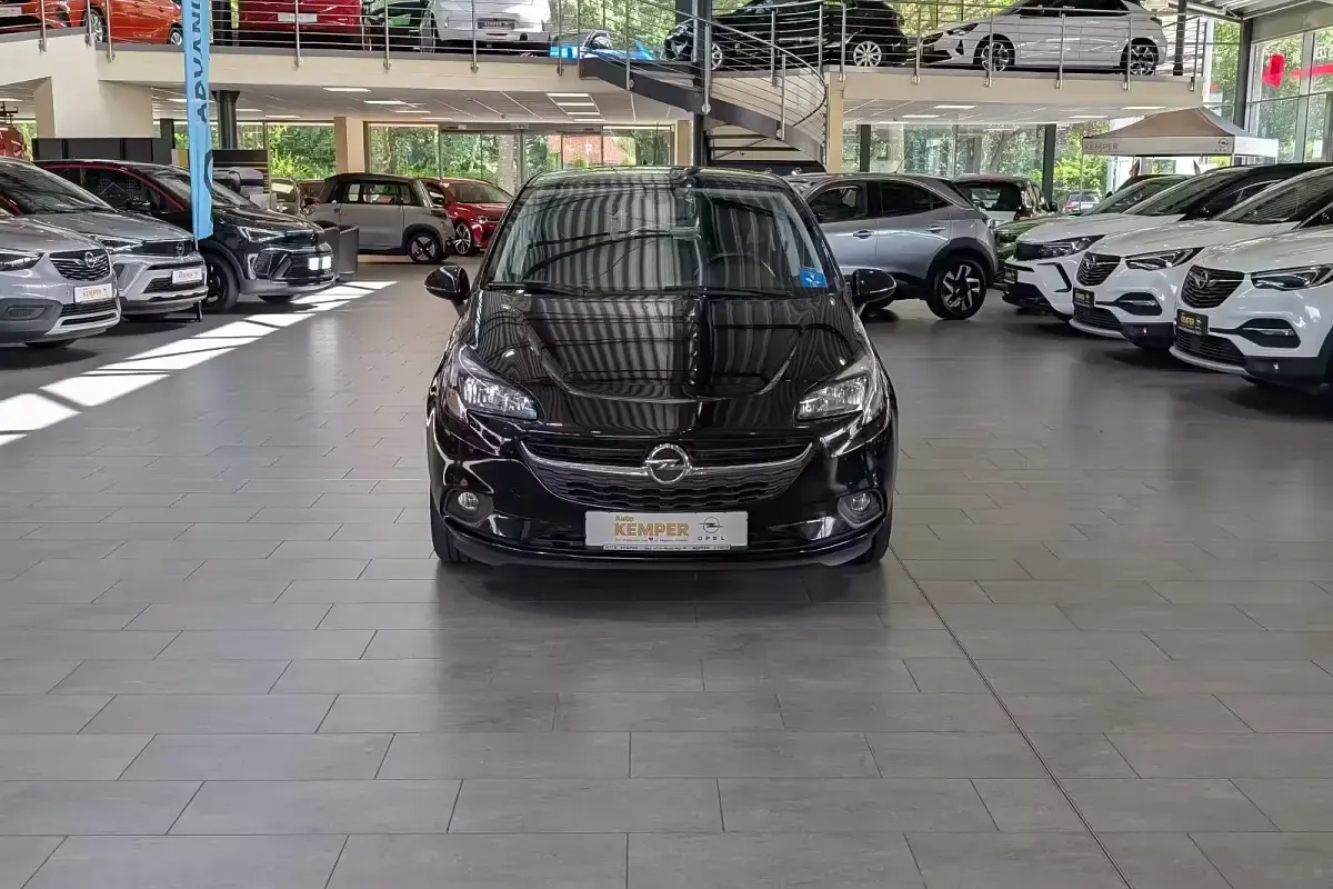 Gebraucht Opel Corsa Active 90 PS (66 kW) 2017 Schwarz metallic Kleinwagen