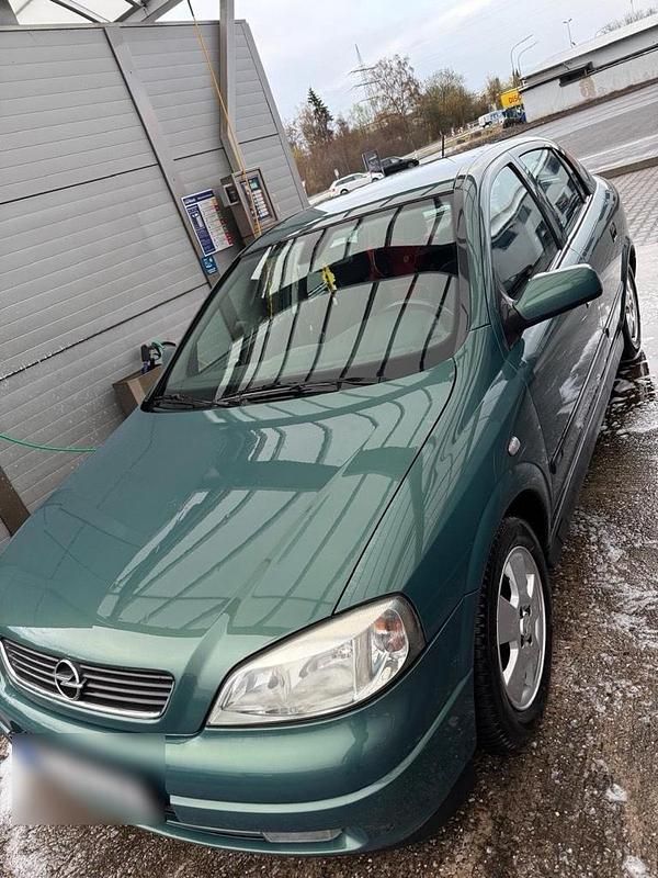 Gebraucht Opel Astra 101 PS (74 kW) 2002 Grün Kleinwagen