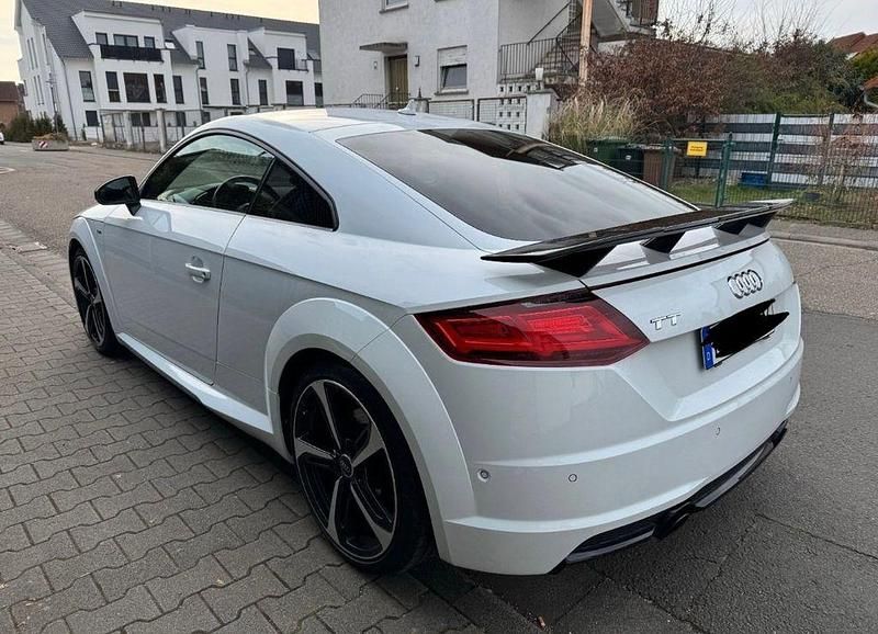 Gebraucht Audi TT S-Line 230 PS (169 kW) 2018 Weiß Coupé