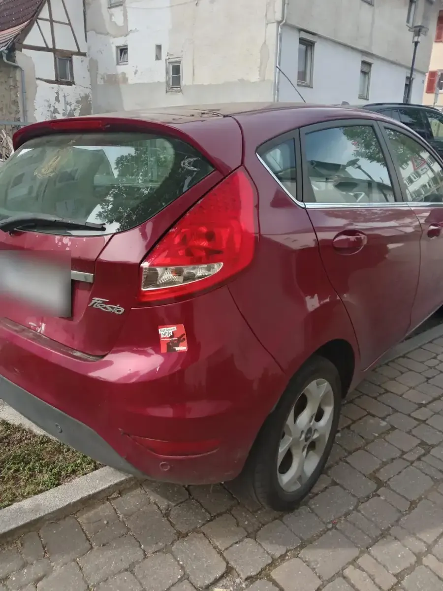 Usata Ford Fiesta 2011 Rosso Utilitaria