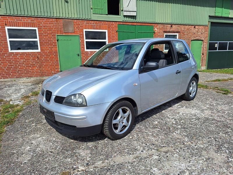 Silber Gebraucht 2004 Seat Arosa Kleinwagen | 1.950 € (Teuer) - Bild 1/4