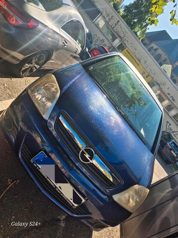 Blau Gebraucht 2006 Opel Meriva Van / Kleinbus | 1.100 € (Fairer Preis) - Bild 1/4