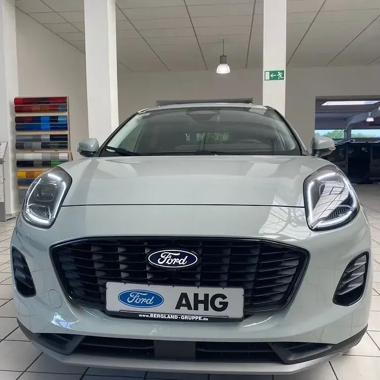 Neu Ford Puma Titanium 125 PS (91 kW) 2026 Cactus grey SUV