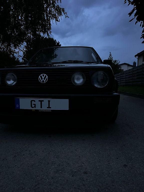Schwarz Gebraucht 1986 VW Golf II | 8.500 € - Bild 1/4