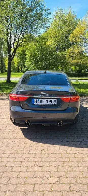 Gebraucht Jaguar XF Prestige 300 PS (220 kW) 2018 Grau Limousine