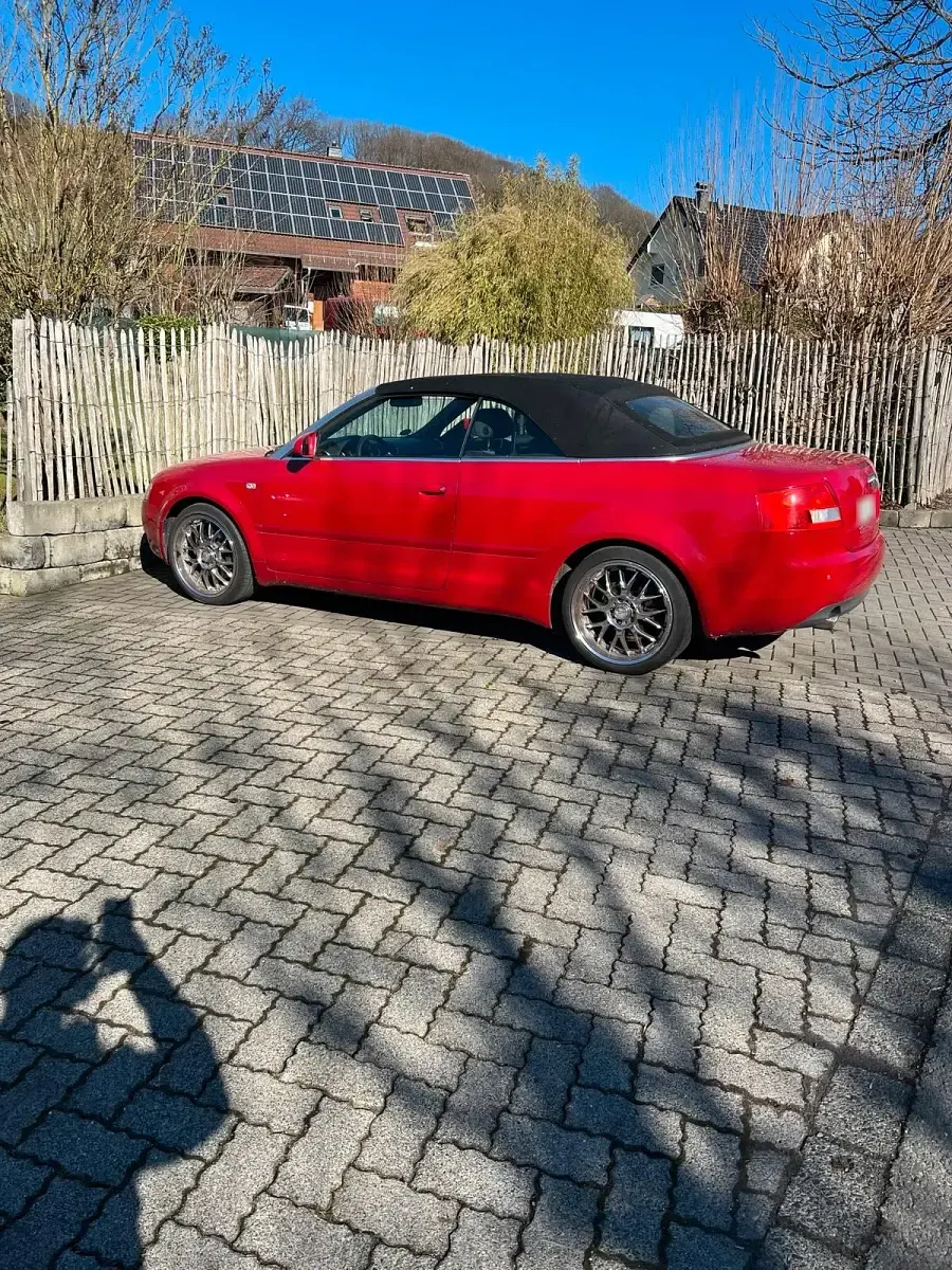 Gebraucht Audi A4 Cabriolet 163 PS (119 kW) 2003 Rot Cabrio