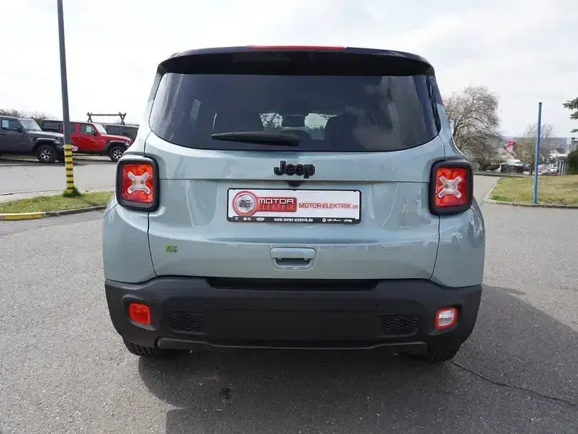 Gebraucht Jeep Renegade 131 PS (96 kW) 2022 Zweifarblackierung azure blue SUV