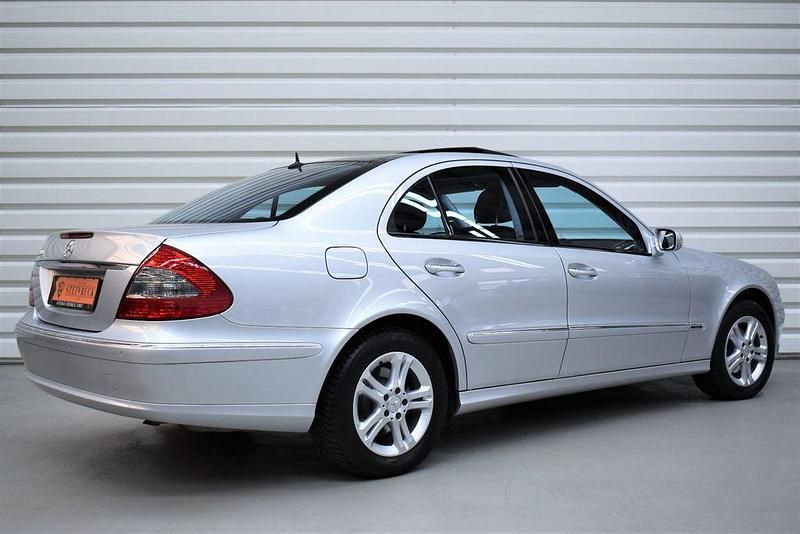 Gebraucht Mercedes E280 Avantgarde 231 PS (169 kW) 2006 Silber Limousine