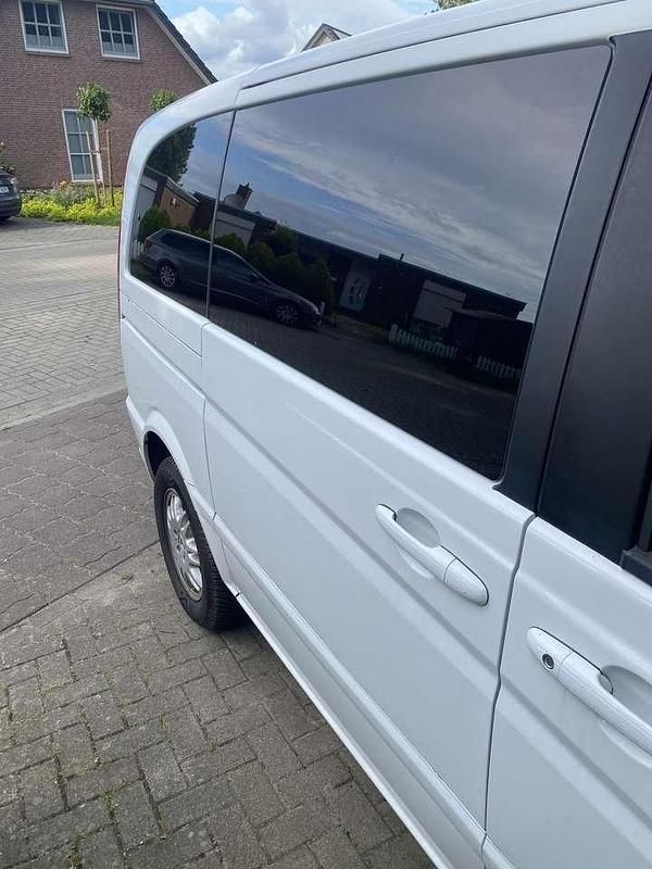 Gebraucht 2010 Mercedes Viano Van / Kleinbus | 10.000 € (Superpreis) - Bild 1/4