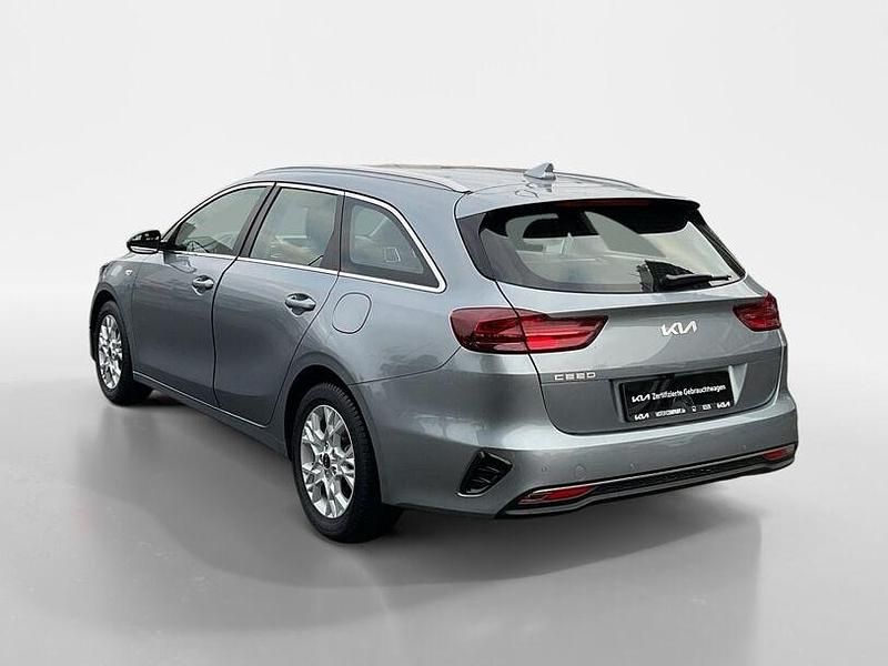 Gebraucht Kia Ceed Sportswagon Vision 140 PS (102 kW) 2025 (css) lunarsilber met. Kombi