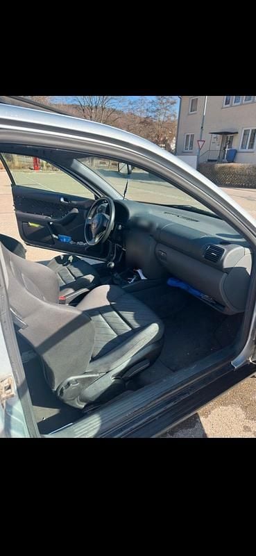 Usata Audi A3 101 CV (74 kW) 1999 Argento Utilitaria