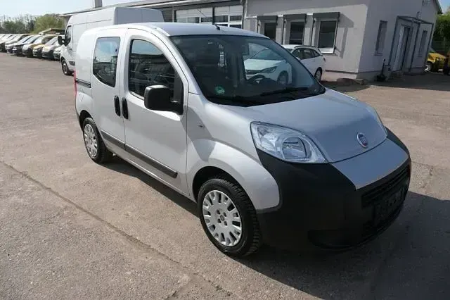 Gebraucht Fiat Fiorino 77 PS (56 kW) 2011 Grau (colore esterno (hellgra) (metallic) Van / Kleinbus