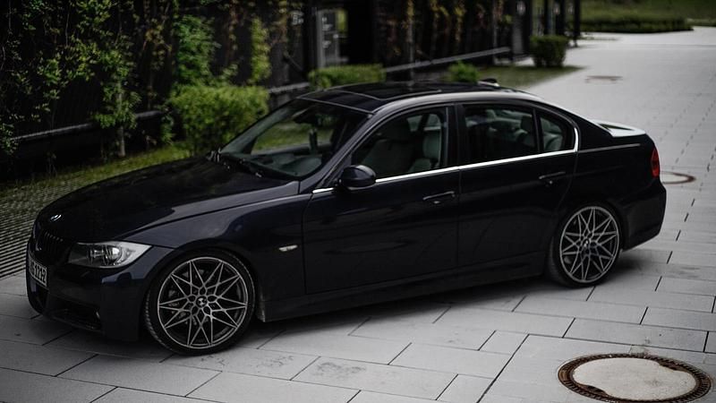 Usata BMW 330 2007 Andere farben Berlina