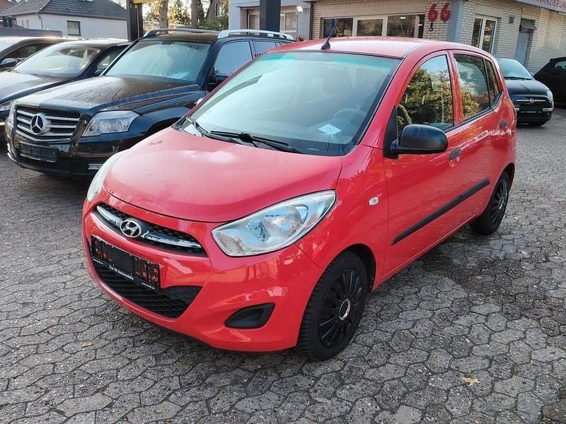 Rot Gebraucht 2013 Hyundai i10 Edition Kleinwagen | 3.500 € (Fairer Preis) - Bild 1/4