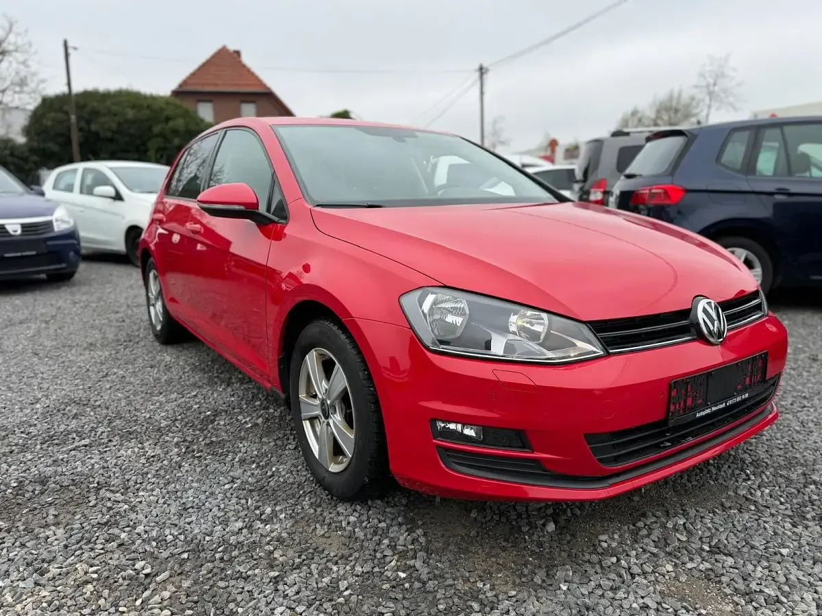 Gebraucht VW Golf VII Comfortline 140 PS (102 kW) 2013 Rot Limousine