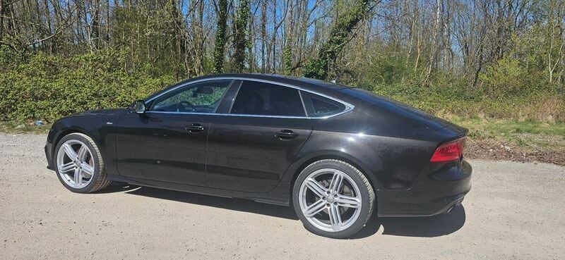 Braun Gebraucht 2012 Audi A7 Ambiente Kleinwagen | 19.800 € (Fairer Preis) - Bild 1/4