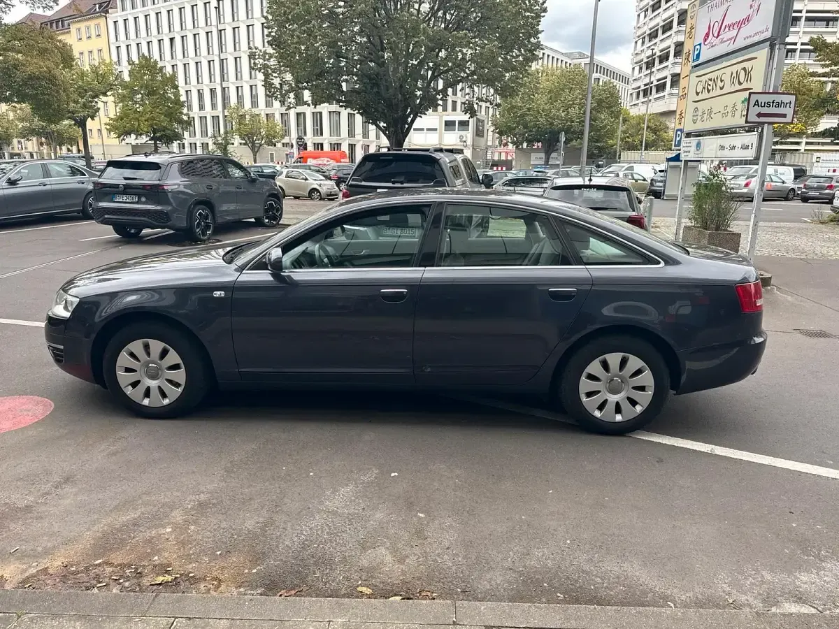 Gebraucht Audi A6 177 PS (130 kW) 2004 Schwarz Kleinwagen