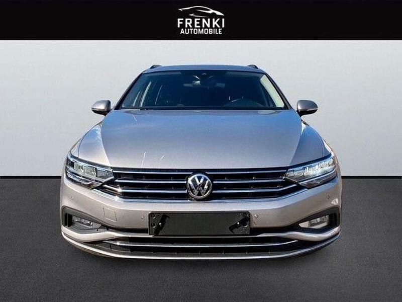 Gebraucht VW Passat Business 150 PS (110 kW) 2019 Gold Kombi