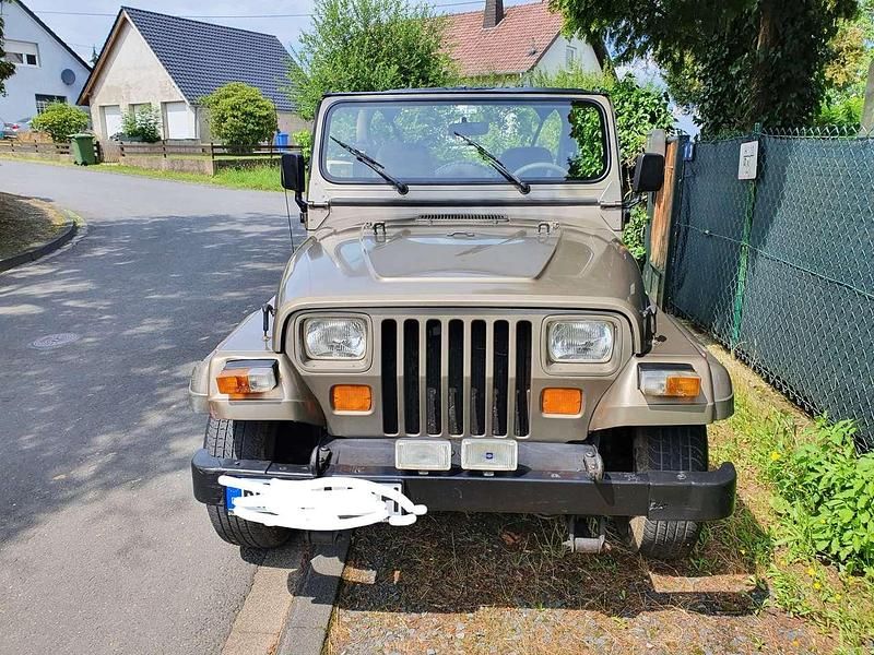 Gebraucht Jeep Wrangler Sahara 121 PS (88 kW) 1989 Grün SUV