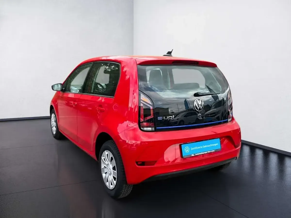 Używany VW e-up! Move 61 kW (83 KM) 2021 Czerwony Hatchback