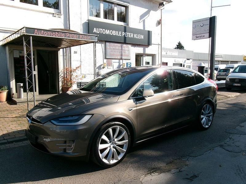 Braun Gebraucht 2016 Tesla Model X SUV | 27.500 € (Superpreis) - Bild 1/4