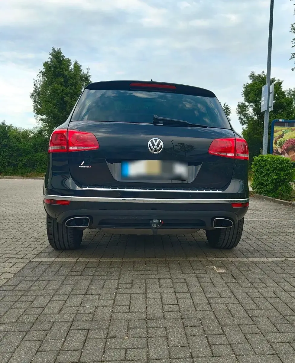 Gebraucht VW Touareg 204 PS (150 kW) 2015 Schwarz SUV