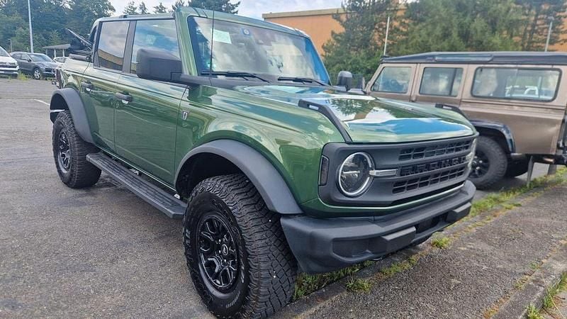 Grün Gebraucht 2022 Ford Bronco SUV | 64.999 € (Fairer Preis) - Bild 1/4