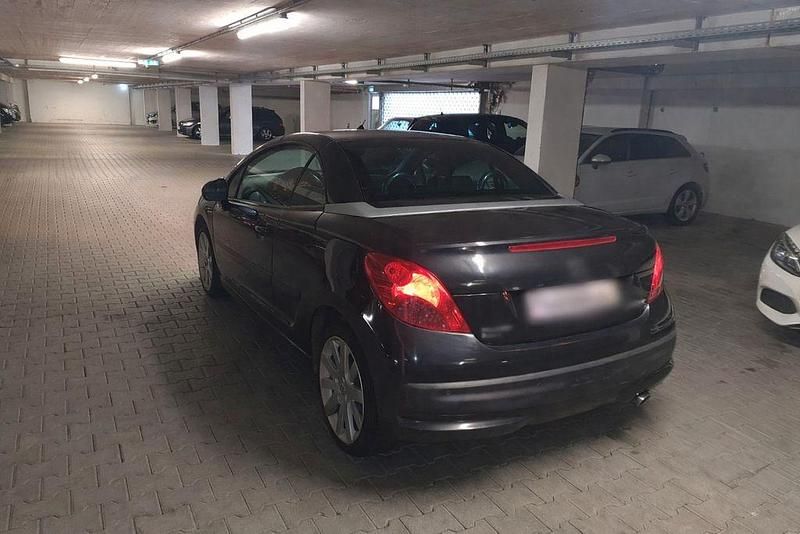 Gebraucht Peugeot 207 CC 120 PS (88 kW) 2008 Schwarz Cabrio