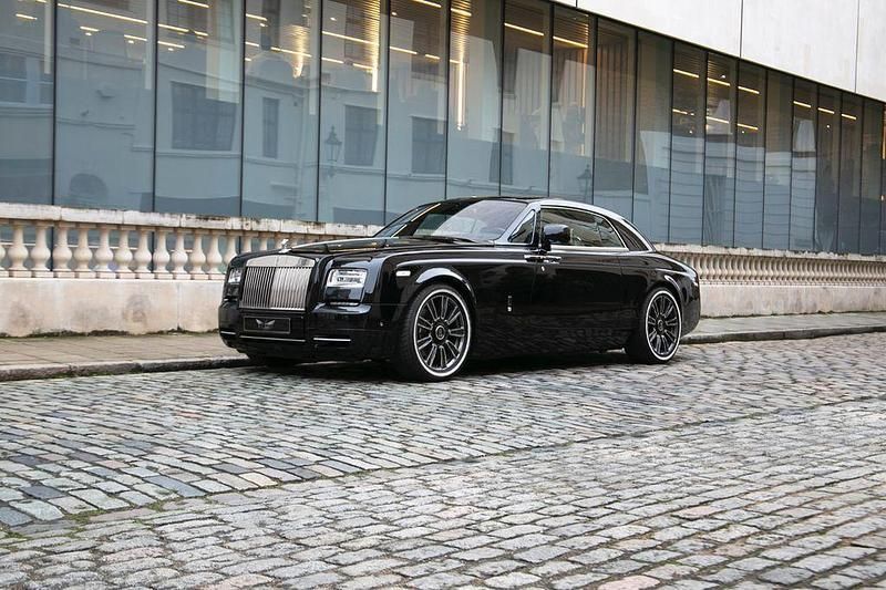 Schwarz Gebraucht 2015 Rolls Royce Phantom Coupé | 540.000 € - Bild 1/4