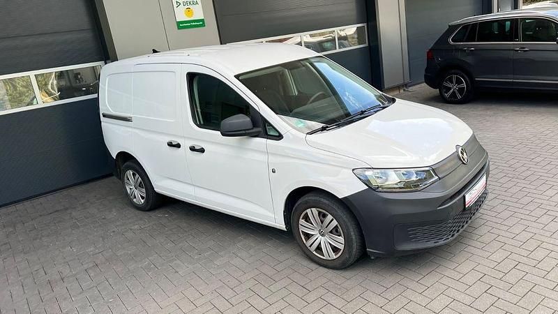 Gebraucht VW Caddy 75 PS (55 kW) 2021 Weiß Van / Kleinbus
