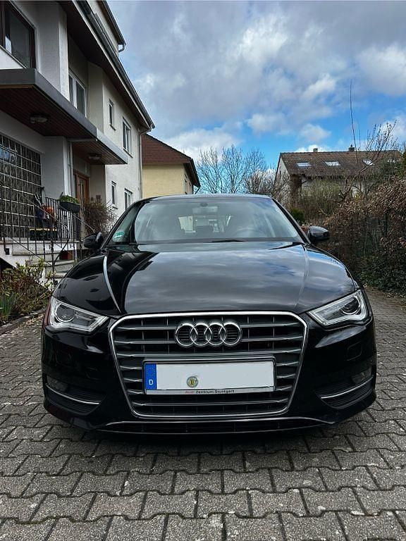 Gebraucht Audi A3 110 PS (80 kW) 2015 Schwarz Limousine