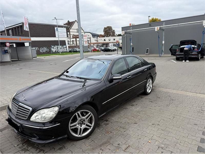 Schwarz Gebraucht 2004 Mercedes S55 AMG AMG Limousine | 13.900 € - Bild 1/4