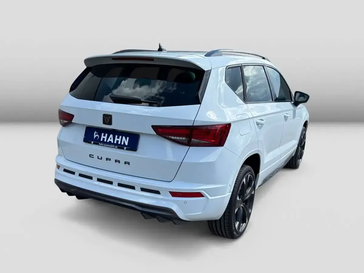 Neu Cupra Ateca 150 PS (110 kW) 2026 Weiß SUV