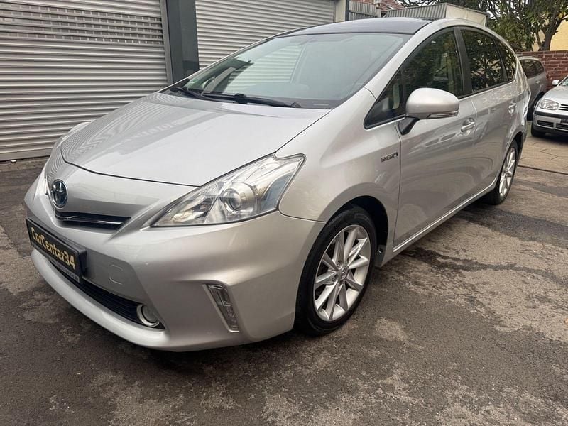 Silber Gebraucht 2013 Toyota Prius+ Life Van / Kleinbus | 9.950 € (Fairer Preis) - Bild 1/4