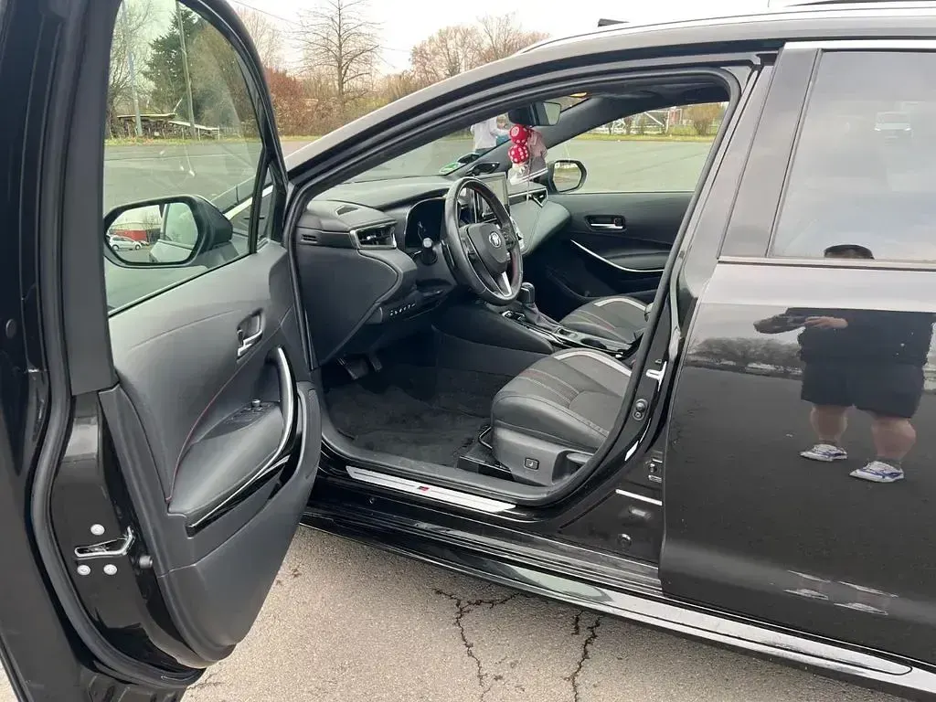 Gebraucht Toyota Corolla Sport 184 PS (135 kW) 2022 Schwarz Kombi