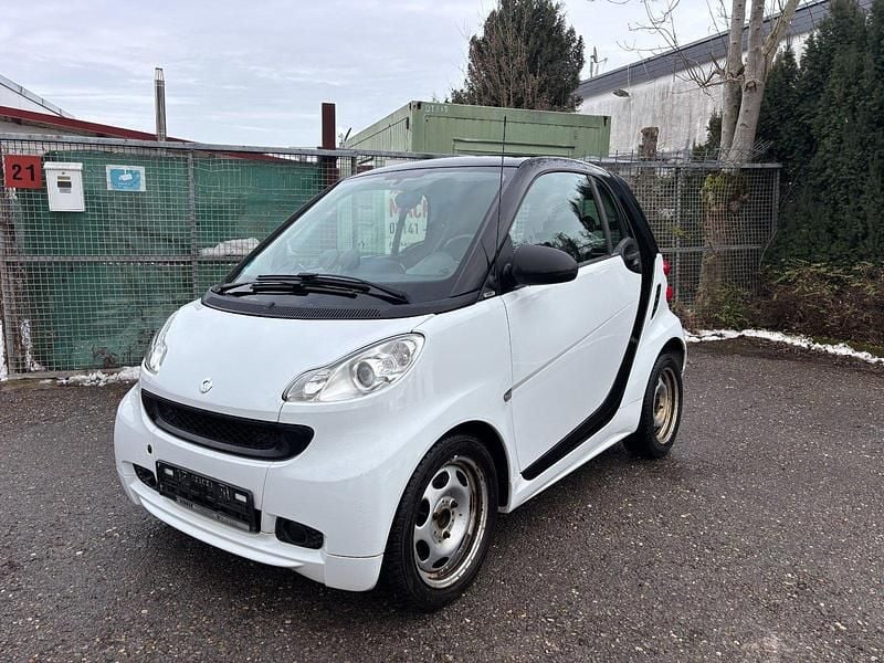 Weiß Gebraucht 2012 Smart ForTwo Coupé Coupé | 3.499 € (Guter Preis) - Bild 1/4