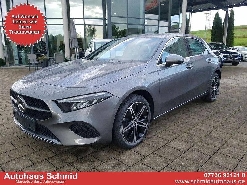 Gebraucht Mercedes A250 163 PS (119 kW) 2024 Metalliclack mountaingrau Limousine