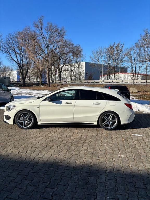Gebraucht Mercedes CLA45 AMG Shooting Brake AMG 360 PS (264 kW) 2015 Schwarz Kombi